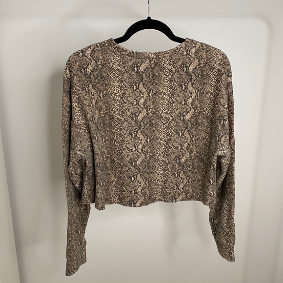 Cropped snake print sweater - Picture 5 of 5
